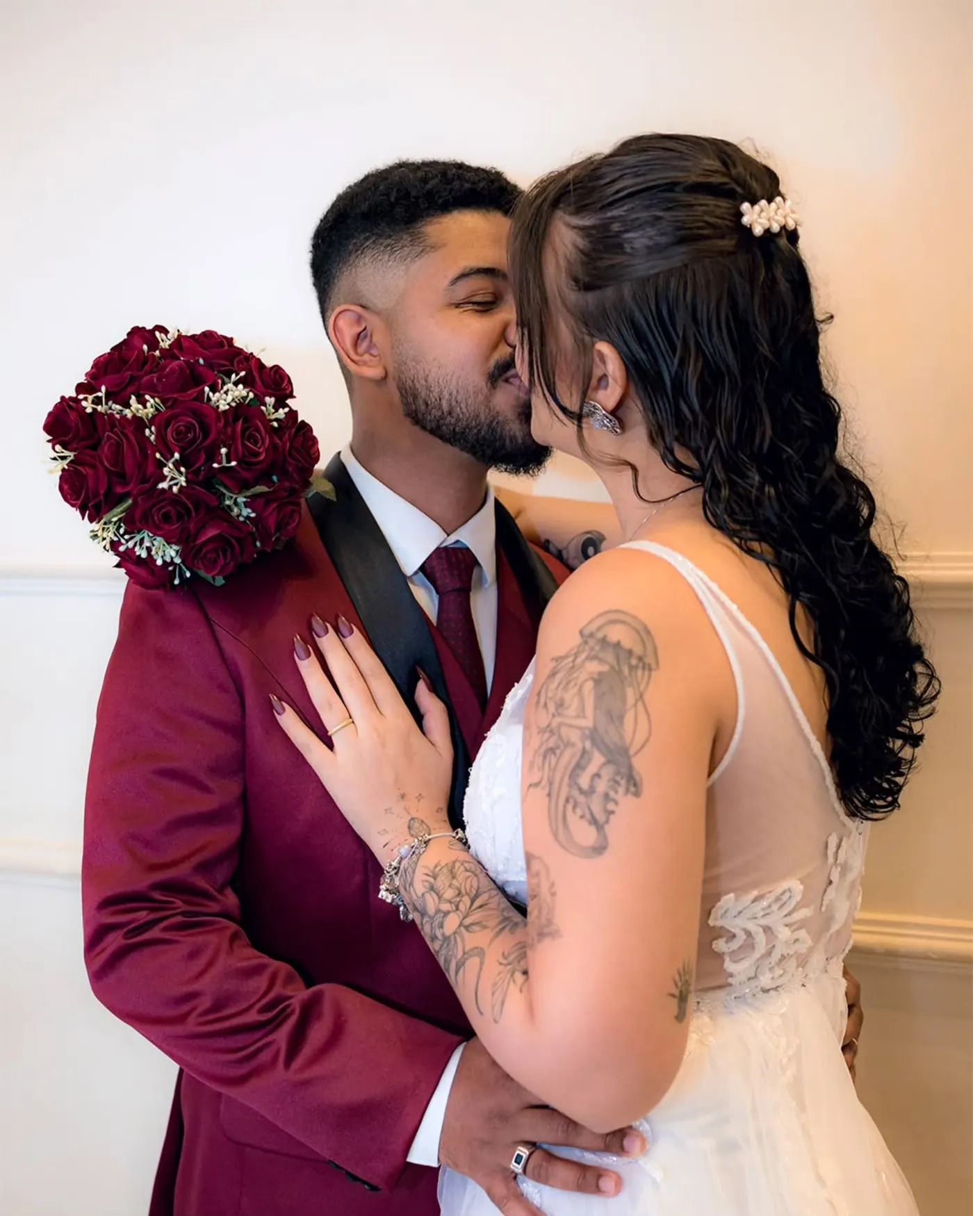 Casamento civil em Goiânia cheio de amor e emoção
