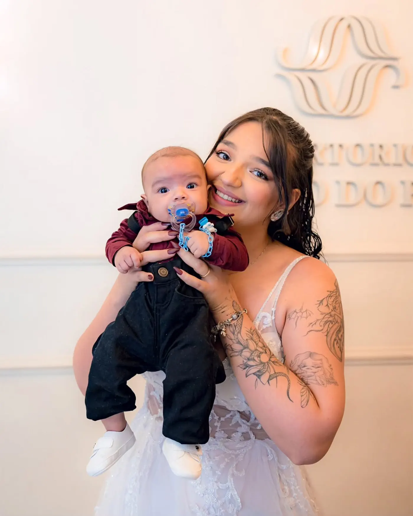 Casamento civil em Goiânia cheio de amor e emoção