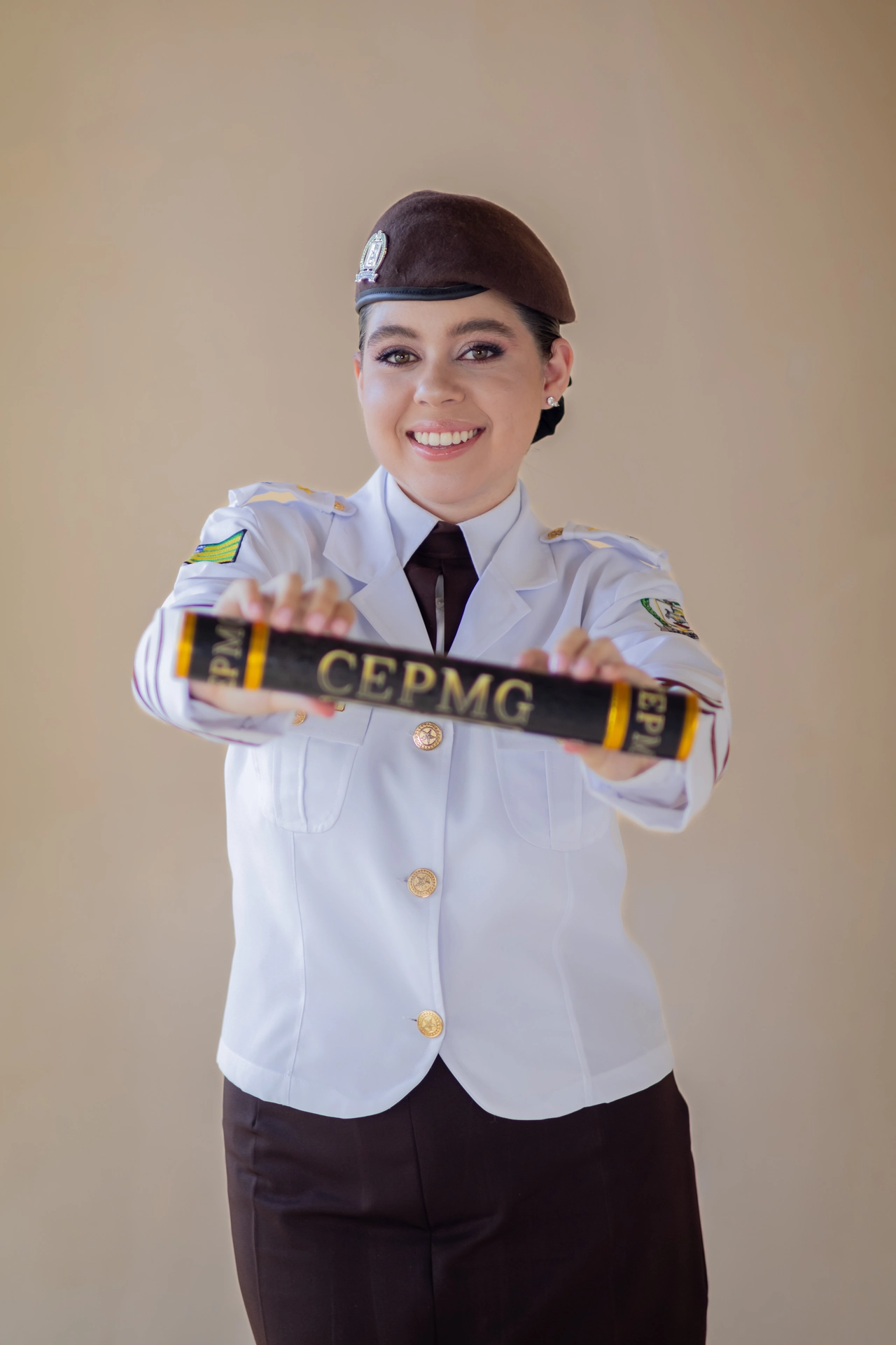 Família acompanhando a cerimônia, Colégio Militar, Goiânia